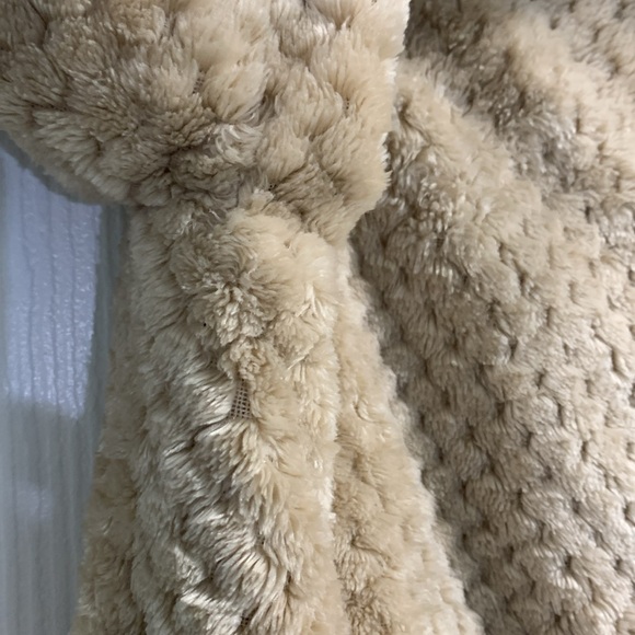 Soft Calvin Klein Full Zip Sweater - Picture 7 of 11